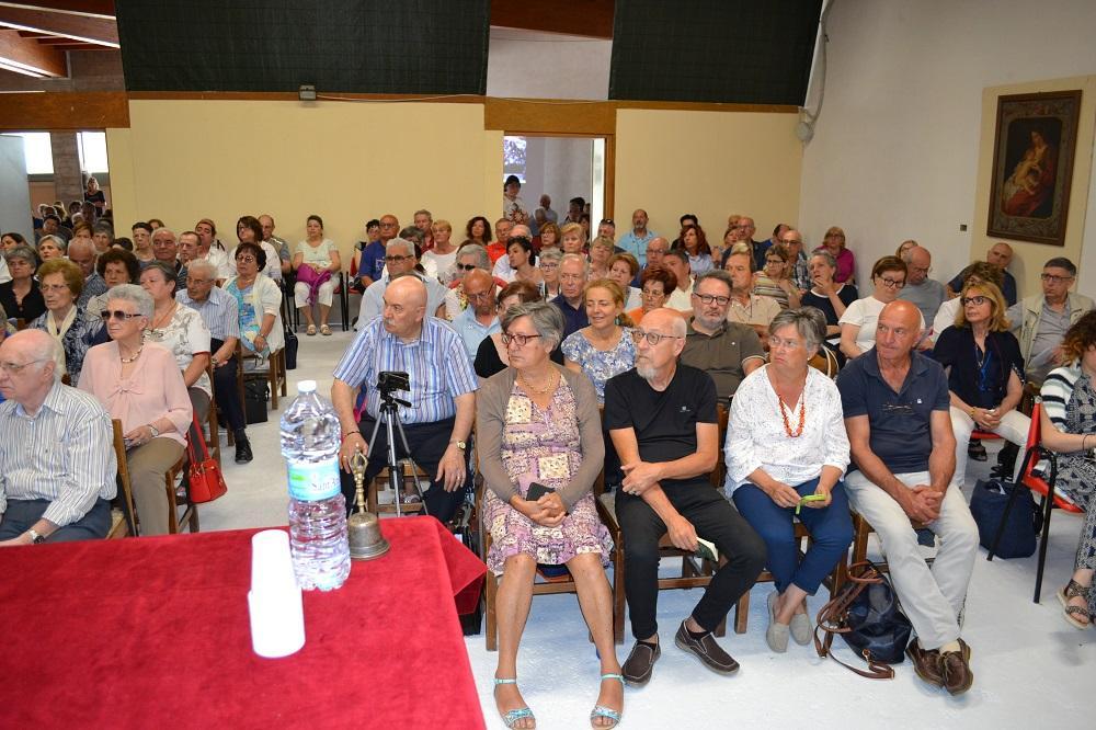 03.In ascolto della riflessione dettata da don Emilio Cicconi ssp